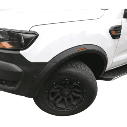 Ford Ranger T7 2016+ Slimline Wheel Arches with Reflector
