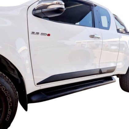 Toyota Hilux GD6 Extended Cab Body Cladding 2016 to 2020