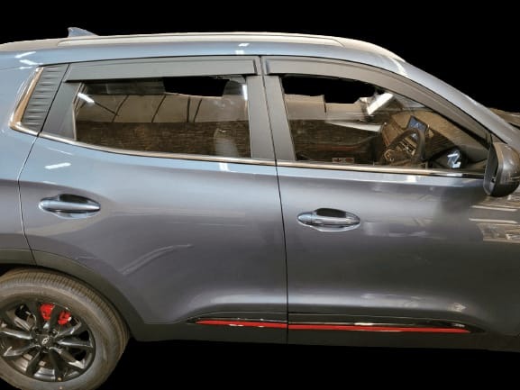 Tiggo 4 Weather Shields Black