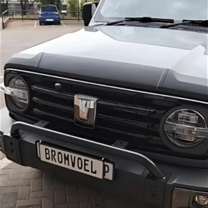 GWM Tank 300 Bonnet Guard 3 Piece Stick On Bromvoel (1)