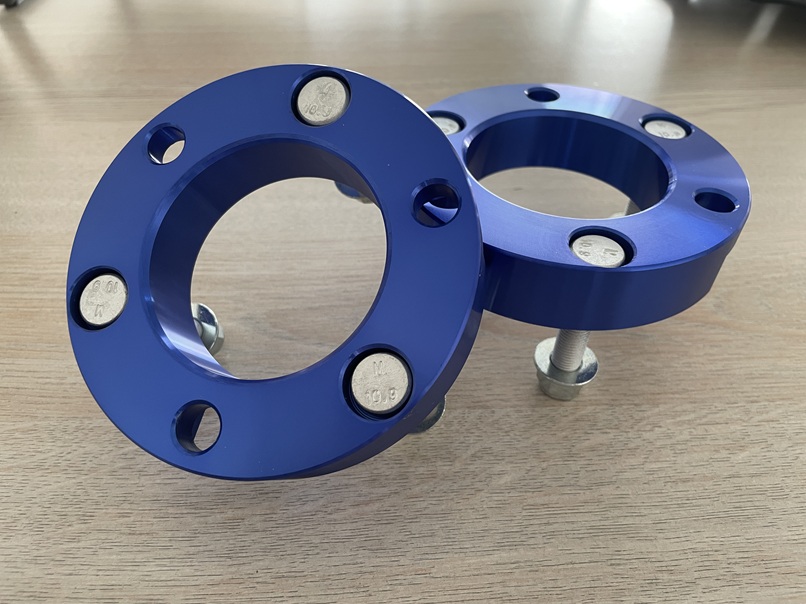 Amarok 2024+ Levelling Kit (Front) - Image 2