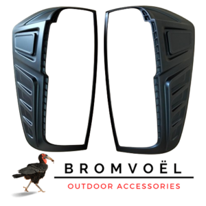 Nissan Navara 2022+ Tail Light Trims at Bromvoel