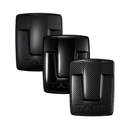 Tank 300 Blackout Badge Matt Gloss Carbon at Bromvoel Outdoor Accessories