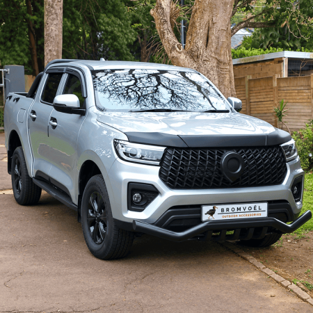 GWM P300 PREDATOR Front Styling Bar Black at Bromvoel